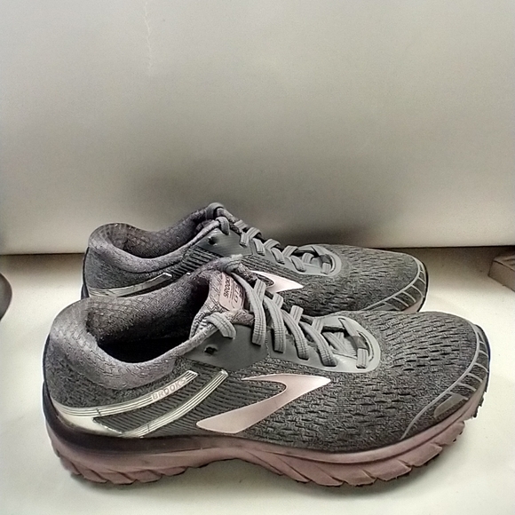 Brooks Shoes - Brooks Adrenaline GTS 18 Running Shoes